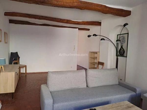 Location                                                      Appartement
                        
                     3 pièces                      85 m2                     à Salernes