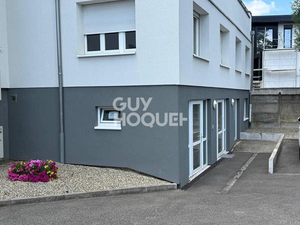 Local professionnel Sundhouse 71.6 m2