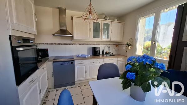 Maison à vendre 5 pièces 140 m² Sainte-Gemme-Moronval