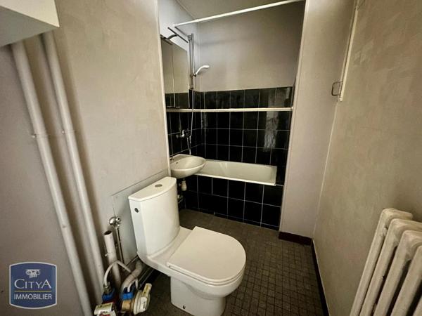 Appartement à louer 1 pièce 28.82m² Dijon (21000)