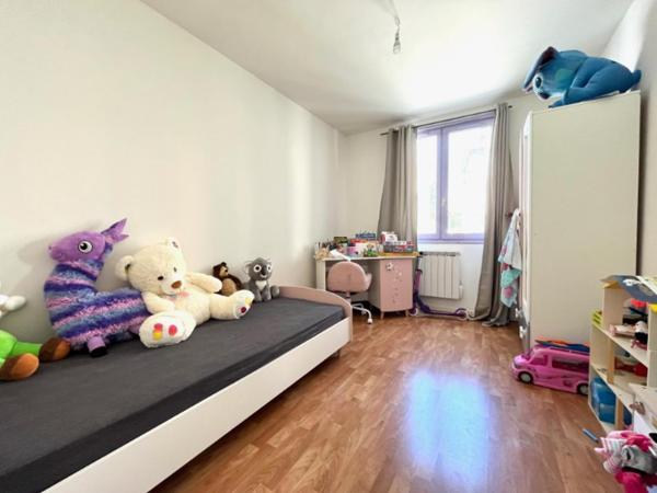 Grand appartement lumineux 105m2