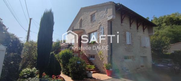 Rénovation de qualité, charme de l'ancien préservé et valorisé