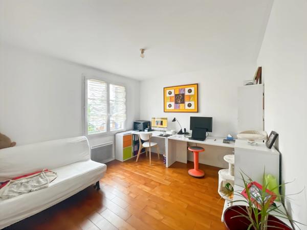 Maison coup de coer à vendre 4 pièces PLAISIR (78) - Maison récente, 3 chambres avec DOUBLE GARAGE- secteur calme et recherché