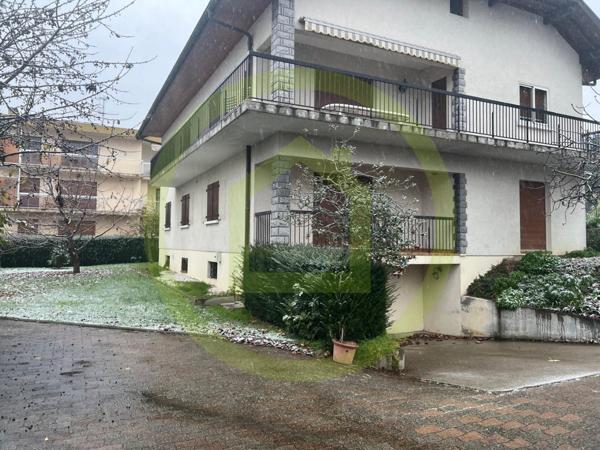 Maison à VILLE LA GRAND (74100)