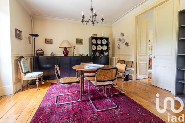 Maison à vendre 8 pièces 300 m² Guignes