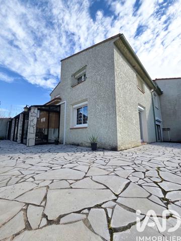 Maison à vendre 4 pièces 170 m² Villeneuve-la-Rivière