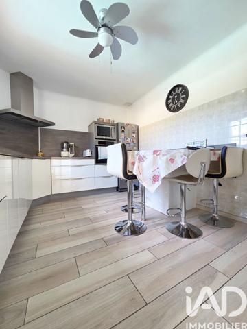 Maison à vendre 4 pièces 170 m² Villeneuve-la-Rivière