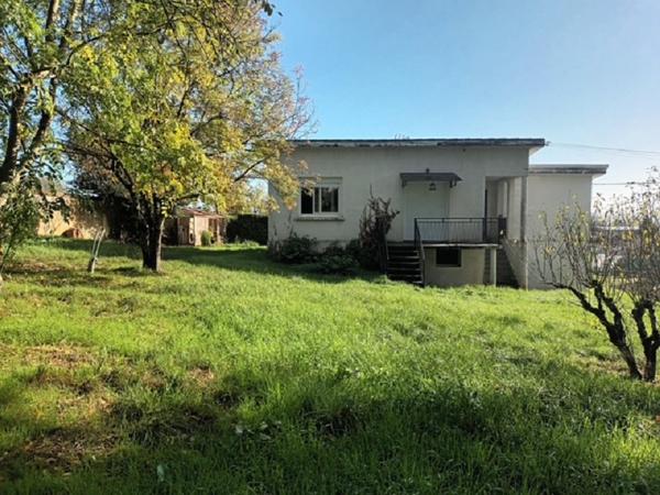 Maison à rénover Clairac, au calme
