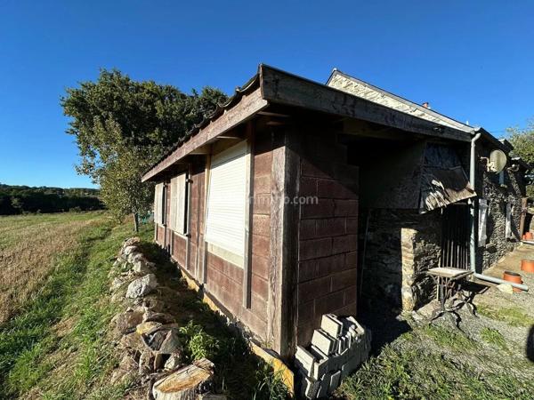 Vente                                                      Maison
                        
                     3 pièces                      65 m2                     à Saint-Hervé
