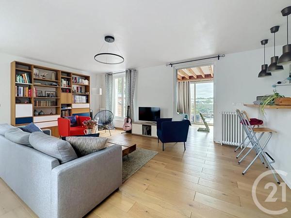 Appartement à vendre  4 pièces - 95,22 m 2   CHATOU  - 78
