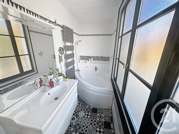 Appartement à vendre  4 pièces - 95,22 m 2   CHATOU  - 78
