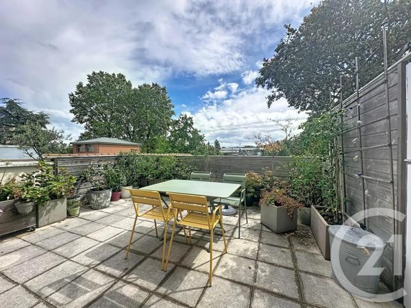 Appartement à vendre  4 pièces - 95,22 m 2   CHATOU  - 78