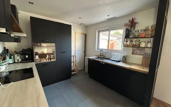 Maison à louer    4 pièces •  Le Teich