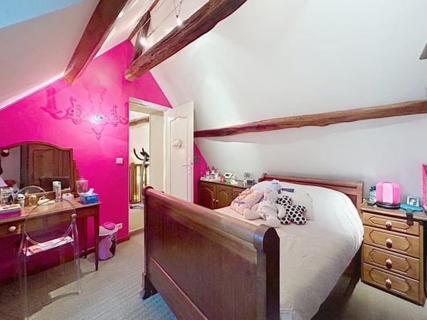 Maison 176 714 € Vierzon 5 p 102 m² DPE E