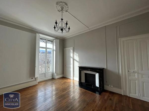Appartement à louer 4 pièces 121.2m² Grenoble (38000)