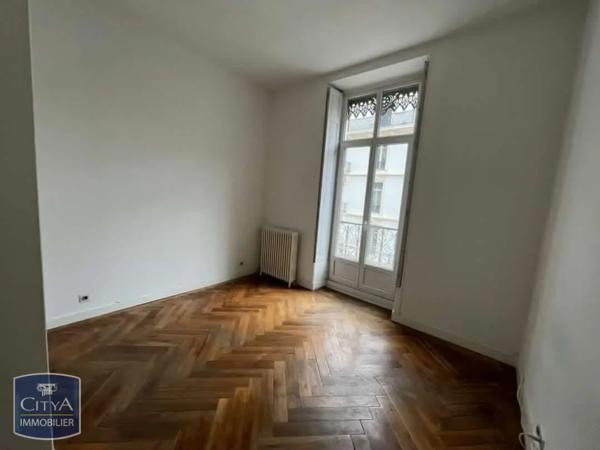 Appartement à louer 4 pièces 121.2m² Grenoble (38000)