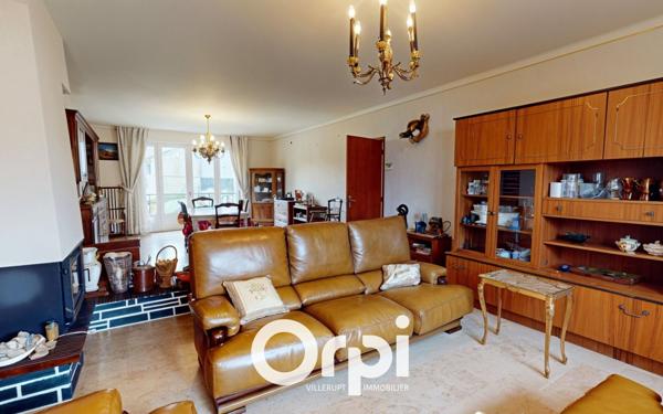 Maison à vendre    5 pièces •  Mont-Saint-Martin