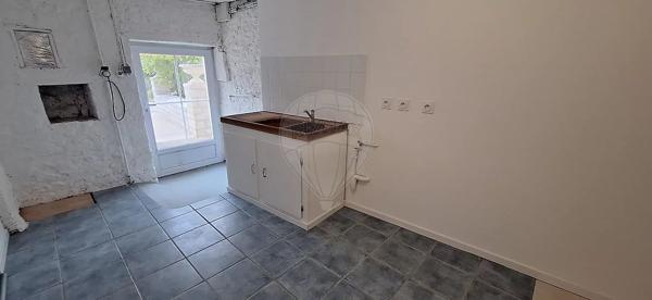Maison 2 chambre(s) à louer - Le Mung, Charente-Maritime - 17
