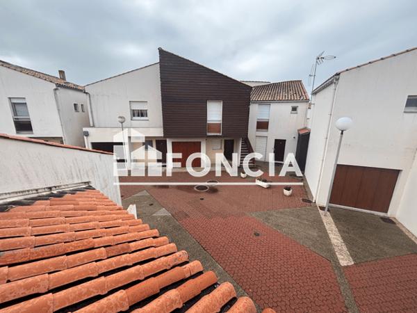Location Studio meublé 12.38 m² - RUE DU PARC DES PERES La Rochelle 17000
