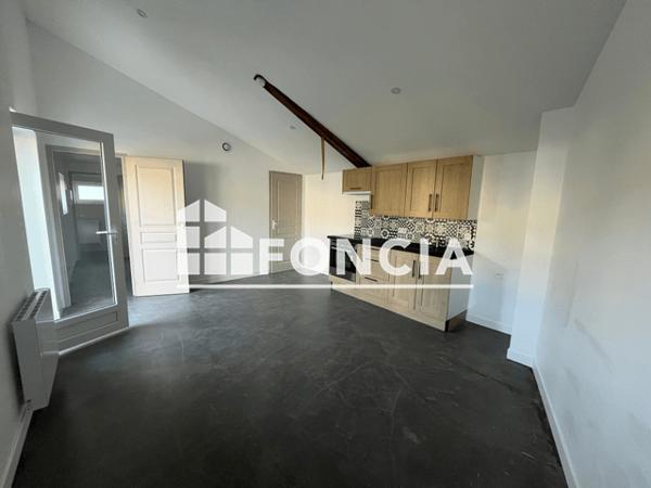 Location Maison 2 pièces 37.26 m² - 1128 ROUTE DE L'AIGUILLE Coulgens 16560