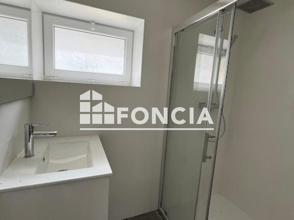 Location Maison 2 pièces 37.26 m² - 1128 ROUTE DE L'AIGUILLE Coulgens 16560