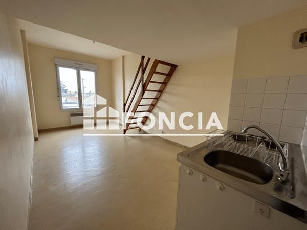 Location Appartement 2 pièces 26.38 m² - RESIDENCE LES ALIZES - 25 RUE DE LA GIBAUDERIE Poitiers 86000
