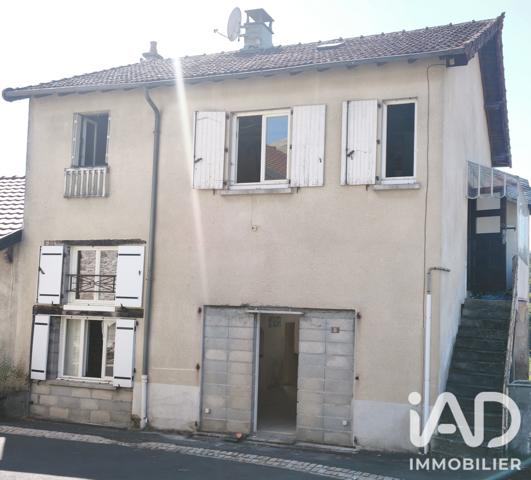 Maison à vendre 6 pièces 130 m² Roannes-Saint-Mary