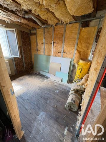 Maison à vendre 6 pièces 130 m² Roannes-Saint-Mary