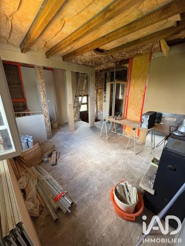 Maison à vendre 6 pièces 130 m² Roannes-Saint-Mary