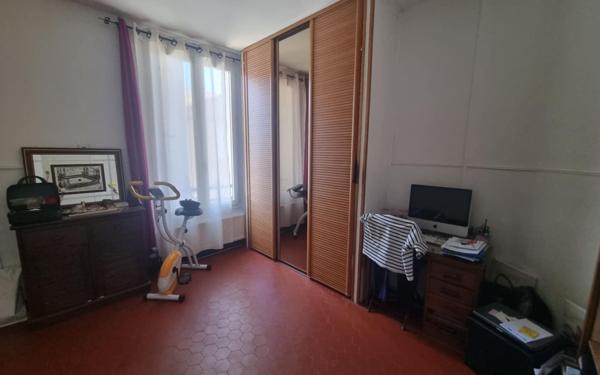 Maison à vendre    3 pièces •  Montfavet - Avignon