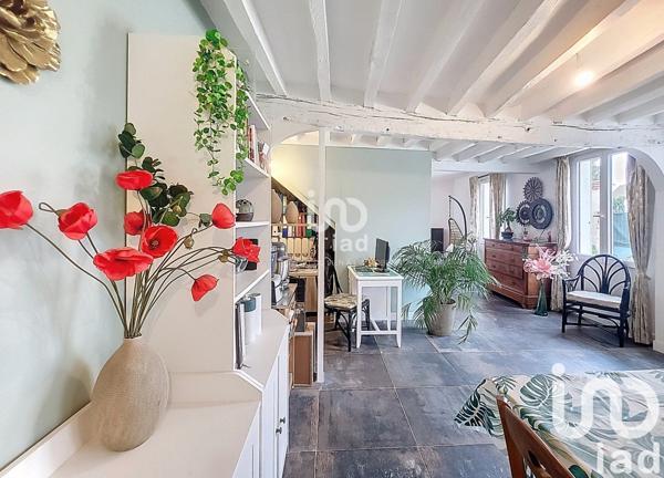 Maison rustique 5 pièces de 114 m² à Saussay (28260)