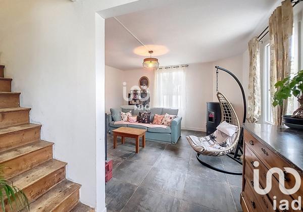 Maison rustique 5 pièces de 114 m² à Saussay (28260)