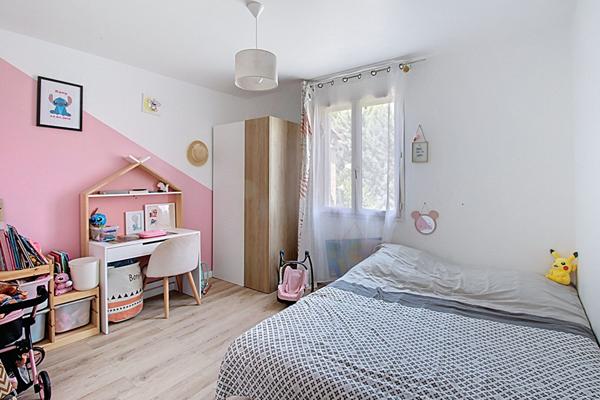 A VENDRE ! EN EXCLUSIVITE - Maison Vidauban 5 pièces - Terrain 1298m2- Piscine- Terrasse- Garage