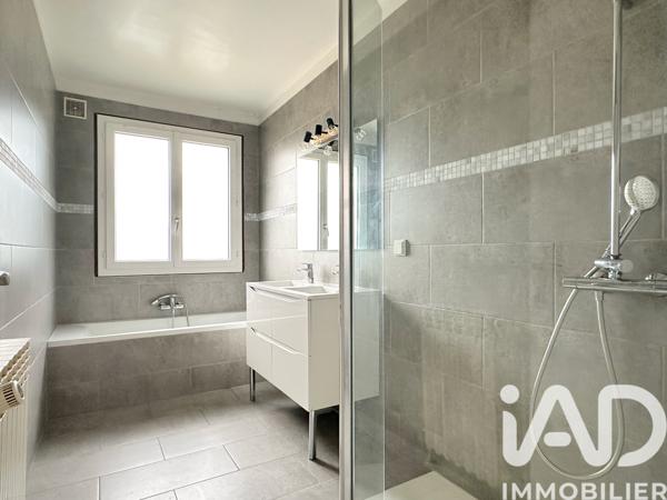 Immeuble à vendre 202,54 m² Drancy