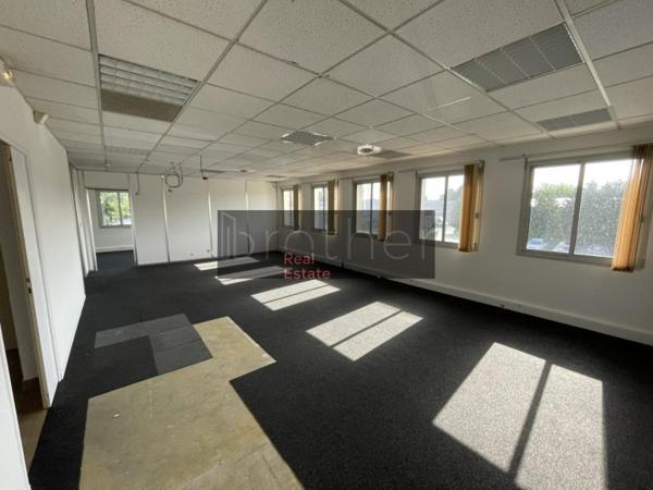 Bureau de 234 m² à louer à Bordeaux Ouest-Merignac