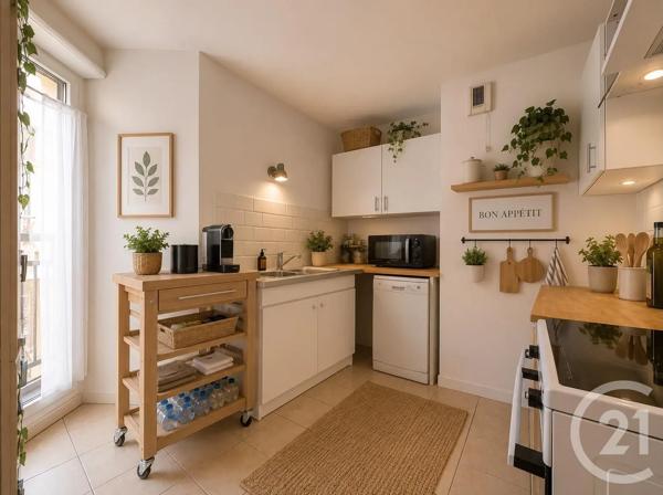 Appartement F3 à vendre  3 pièces - 66,72 m 2   SURESNES  - 92