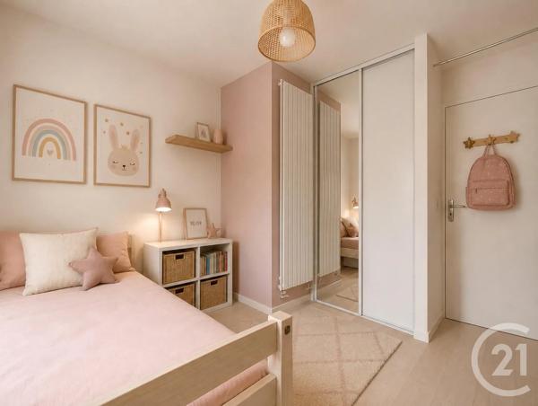 Appartement F3 à vendre  3 pièces - 66,72 m 2   SURESNES  - 92