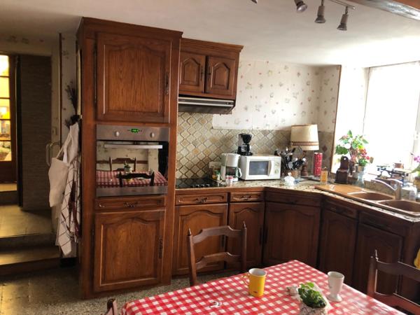 Maison familiale à vendre à Vitteaux – 127 m² – 4 chambres – Jardin – Garage – À 40 min de Dijon