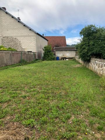 Maison familiale à vendre à Vitteaux – 127 m² – 4 chambres – Jardin – Garage – À 40 min de Dijon