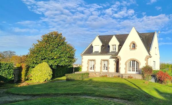 Grand maison d'artisan