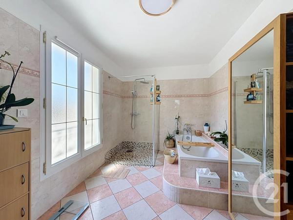 Maison à vendre  6 pièces - 265 m 2   CHARTRES  - 28