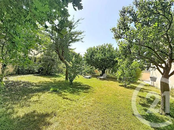 Maison à vendre  6 pièces - 265 m 2   CHARTRES  - 28