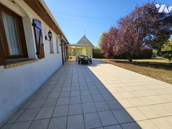 pavillon de plain-pied sur  sous-sol complet