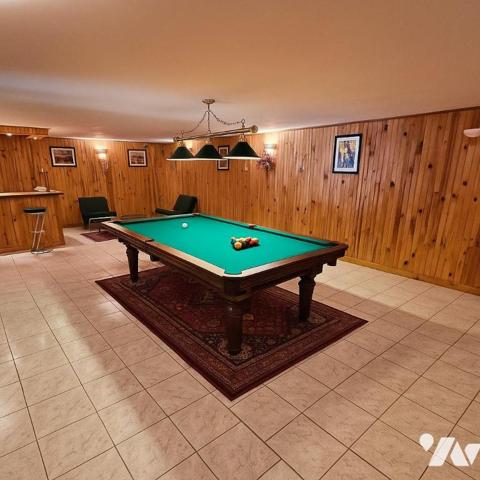 pavillon de plain-pied sur  sous-sol complet