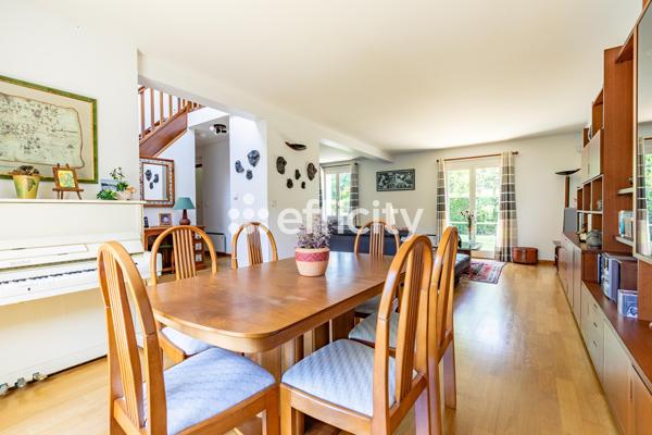 Maison 6 pièces - 136 m²