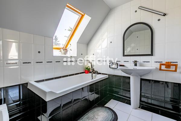 Maison 6 pièces - 136 m²