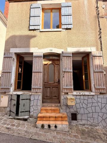 Maison de ville a Joigny 4 pièce(s) 82 m2