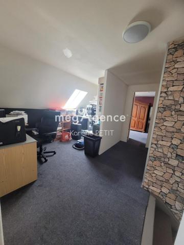 Maison à Gisors, 27140 - 7 pièces 150m²