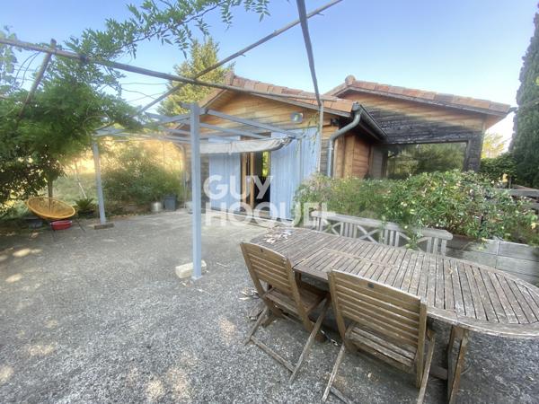 Maison à louer de 5 pièces de 231 m² à 1500€ HC