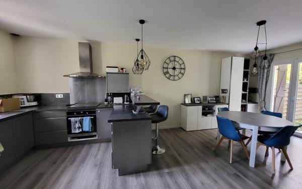 Maison à vendre    5 pièces • 95,56 m2 Gagny